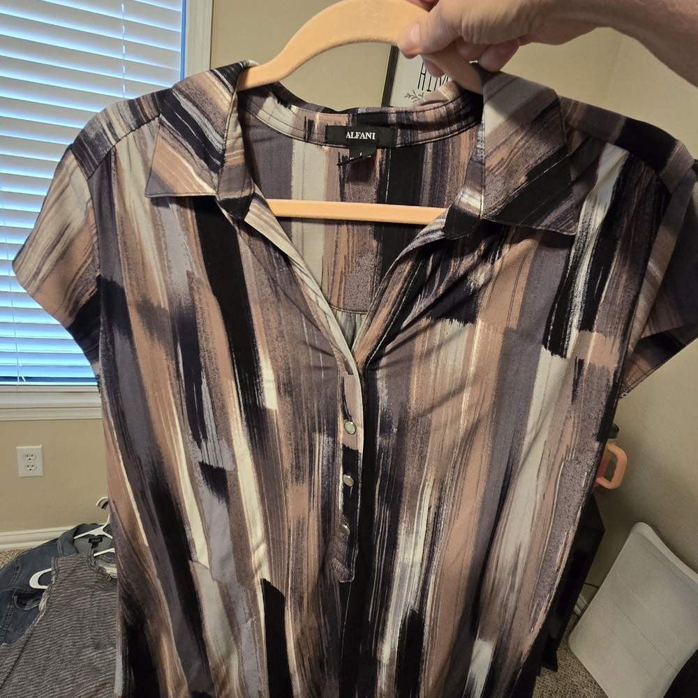 Alfani Women's Abstract Blouse - Black, Brown, Cream